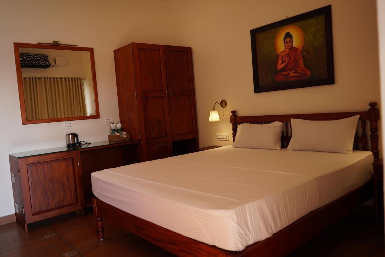 Buddha Beach Hotel Kovalam Ngoại thất bức ảnh