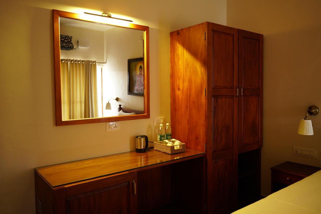 Buddha Beach Hotel Kovalam Ngoại thất bức ảnh