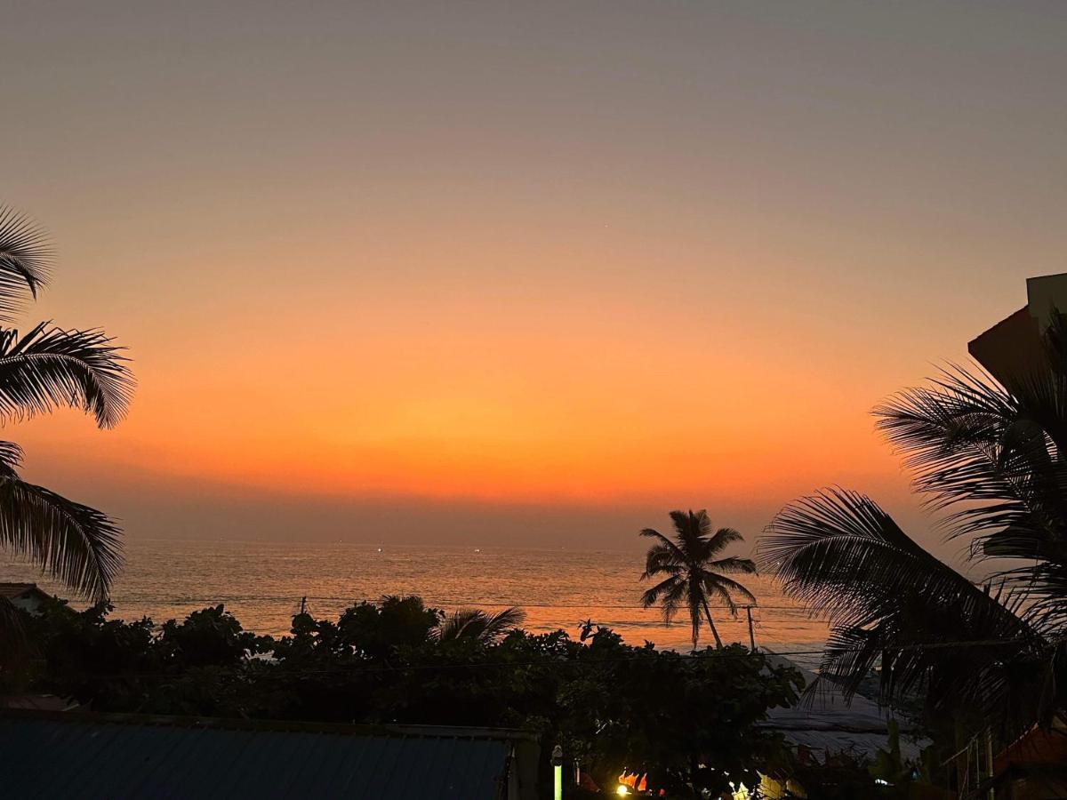 Buddha Beach Hotel Kovalam Ngoại thất bức ảnh