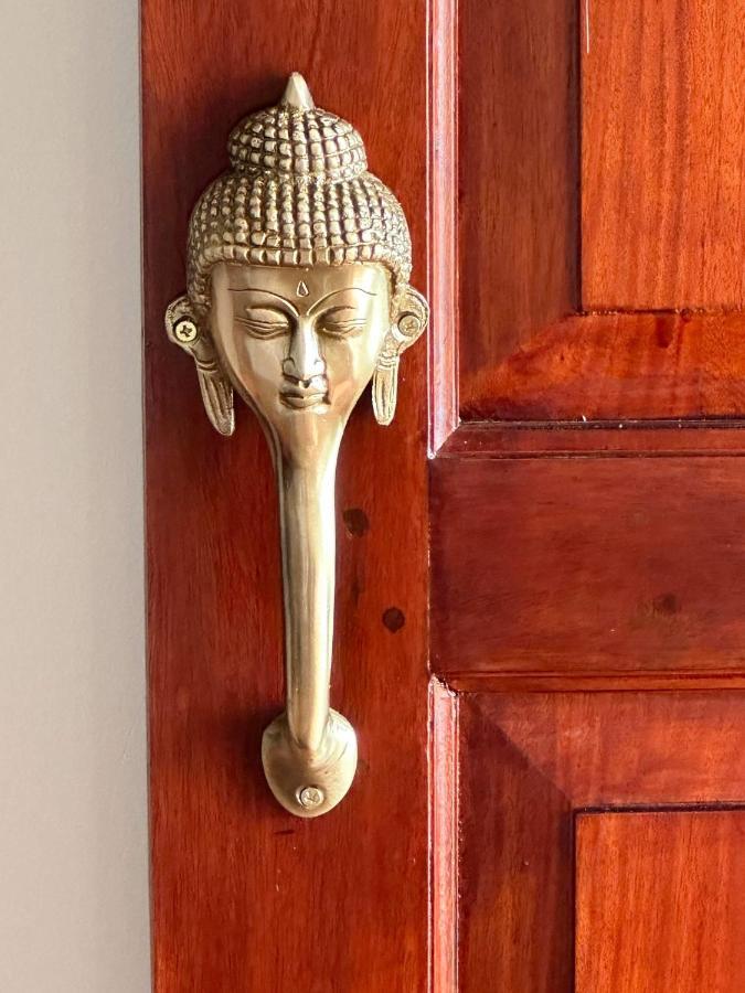 Buddha Beach Hotel Kovalam Ngoại thất bức ảnh