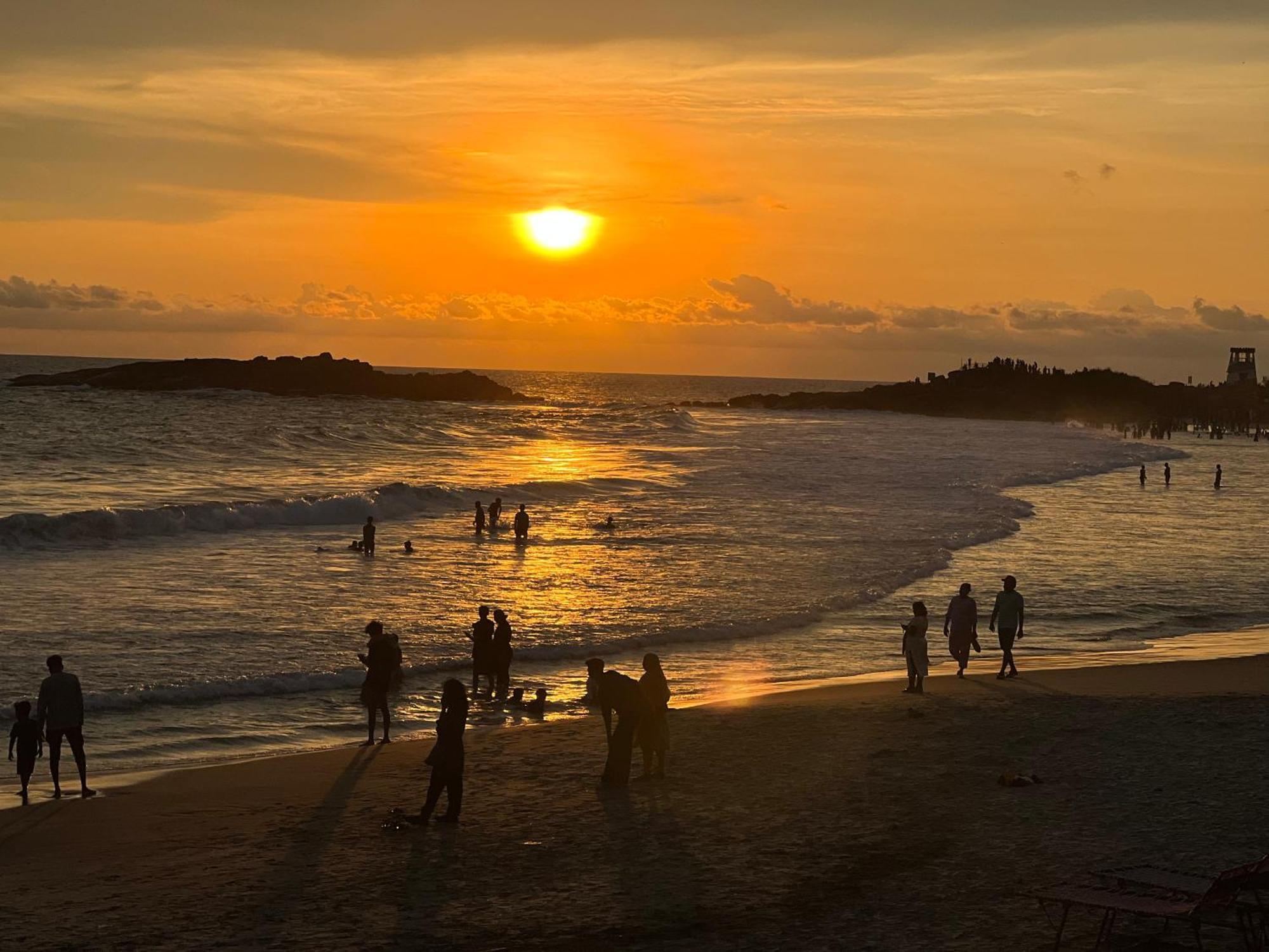 Buddha Beach Hotel Kovalam Ngoại thất bức ảnh