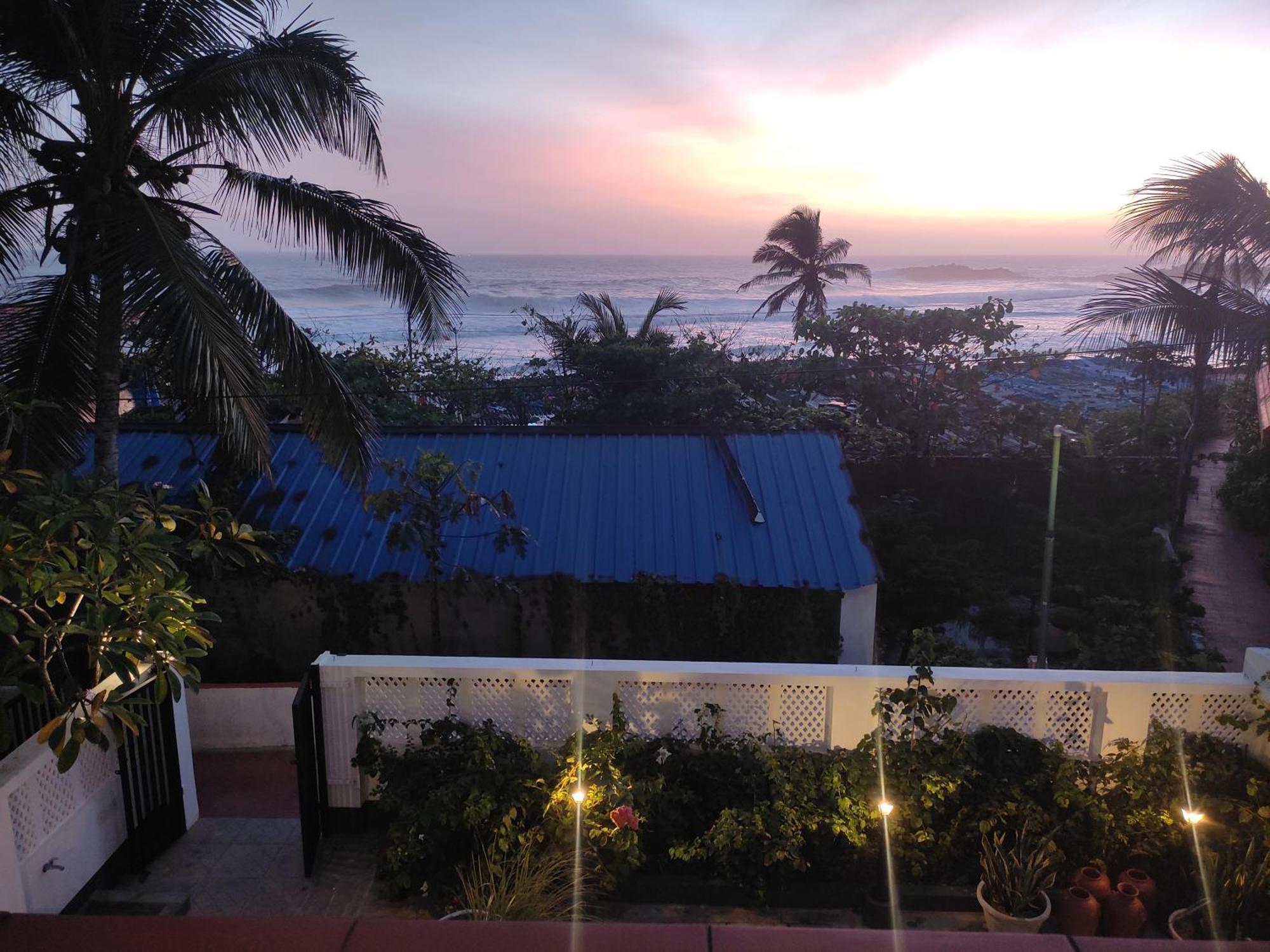 Buddha Beach Hotel Kovalam Phòng bức ảnh